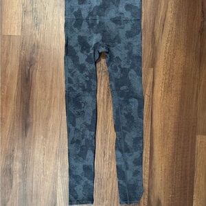 Mono B Camouflage Leggings